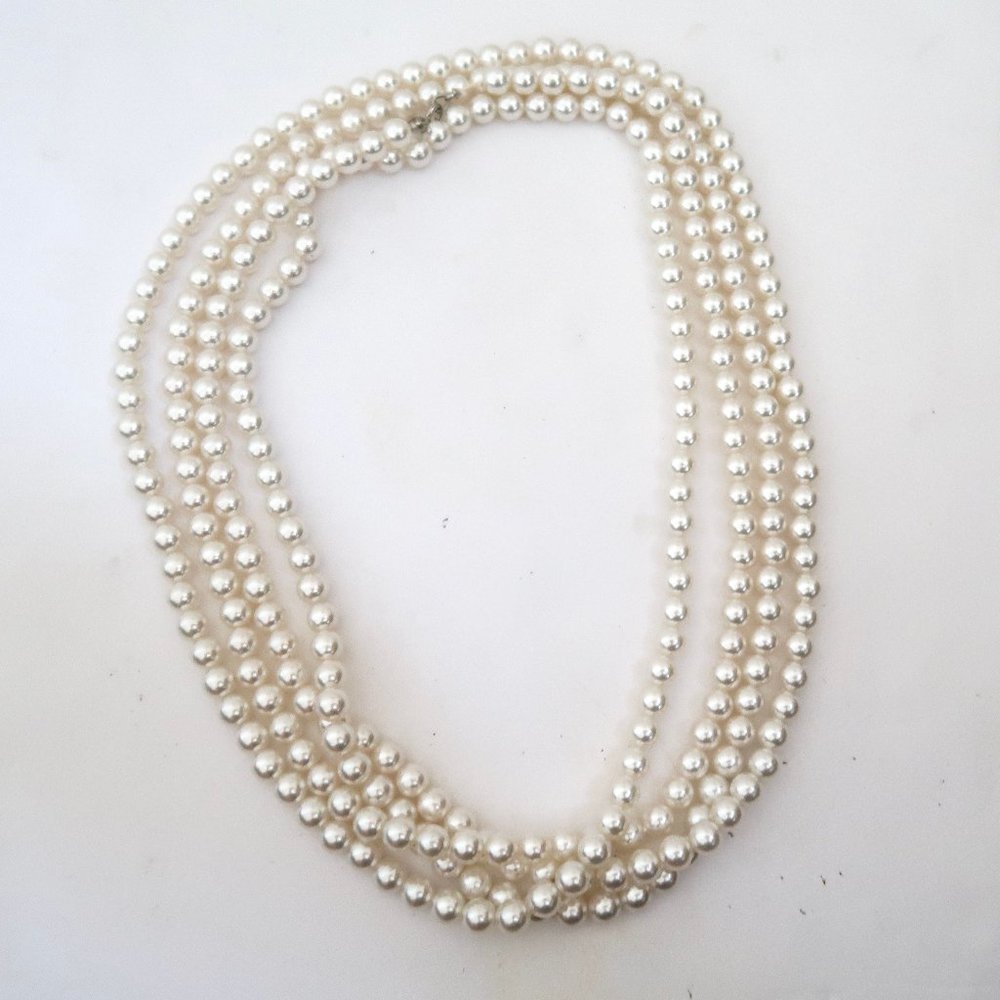 vtg 70s SARAH COVENTRY long pearl necklace